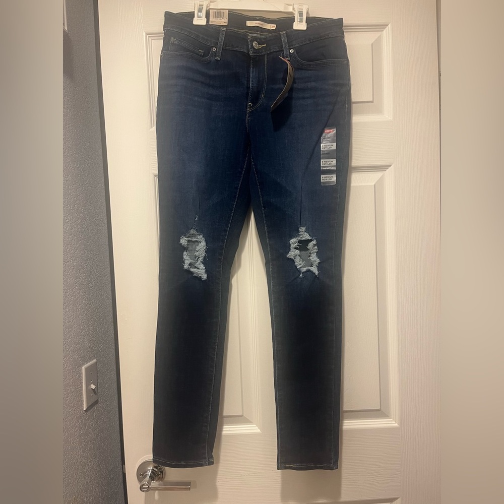 Women Levi’s denim skinny jeans